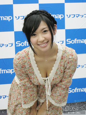 小倉奈々