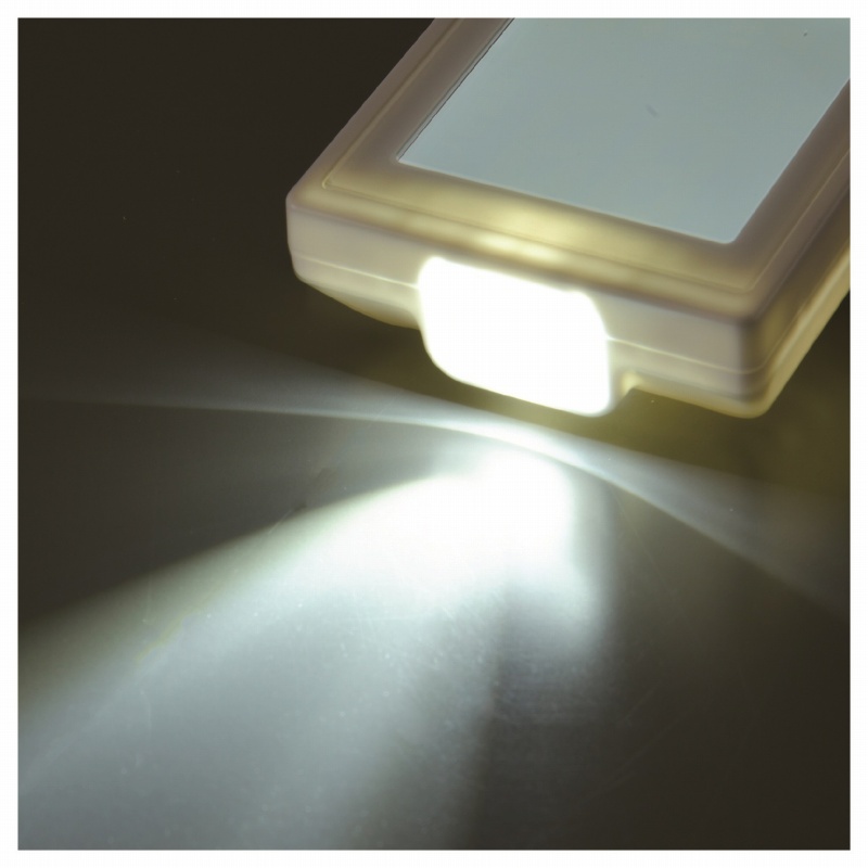 大きな文字のエアコンリモコン 東芝対応 ホワイト OB-RC24TO ［単4電池