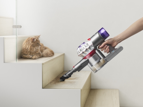 Dyson V8 Focus Clean HH15 サイクロン式 /コードレス｜の通販は